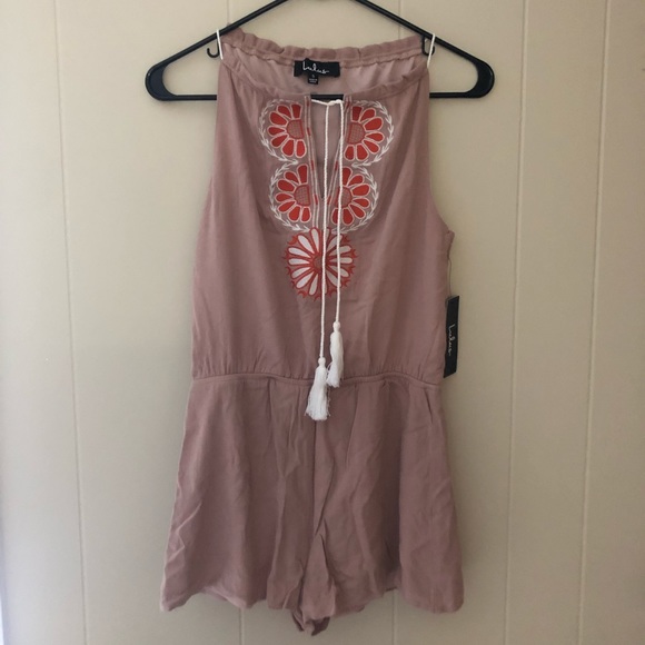 Lulu’s Pink Embroidered Romper - Picture 3 of 5